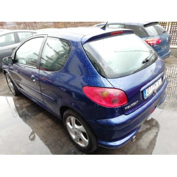 peugeot 206 berlina del año 2004