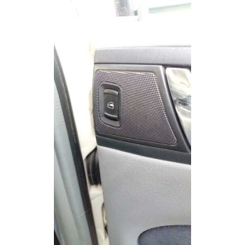 skoda octavia berlina (1u2) del año 2000