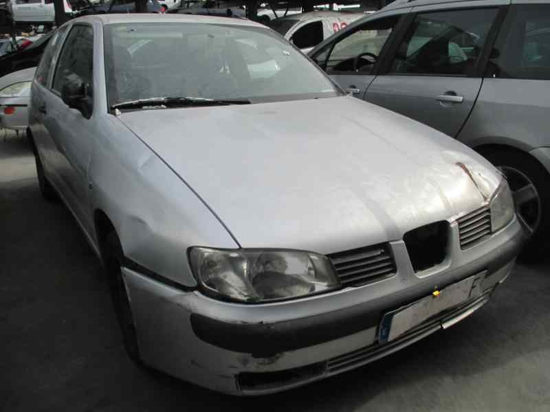 seat ibiza (6k1) del año 2001