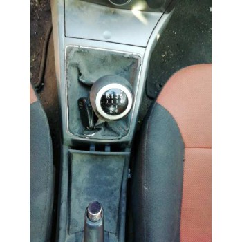 opel astra h berlina del año 2005