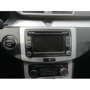 volkswagen passat variant (365) del año 2011