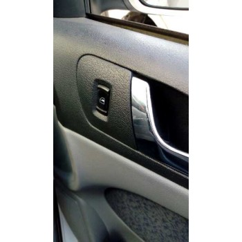 skoda octavia berlina (1u2) del año 2000