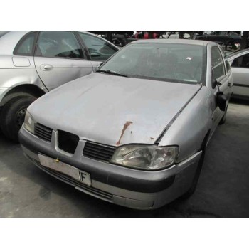 seat ibiza (6k1) del año 2001