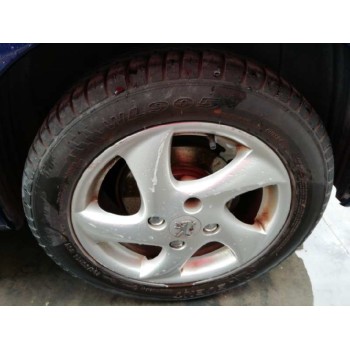 peugeot 206 berlina del año 2004