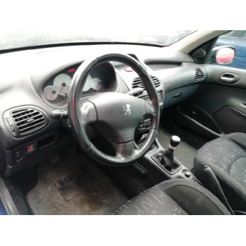 peugeot 206 berlina del año 2004