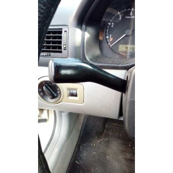 skoda octavia berlina (1u2) del año 2000