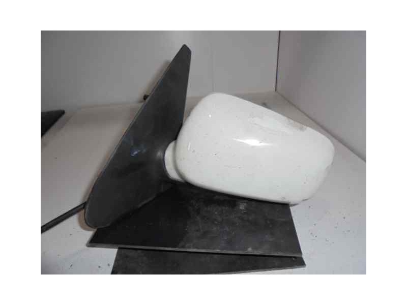 Recambio de retrovisor izquierdo para volkswagen polo classic (6v2) 1.4 referencia OEM IAM 6N1857501E  MANUAL