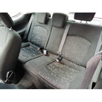 peugeot 206 berlina del año 2004