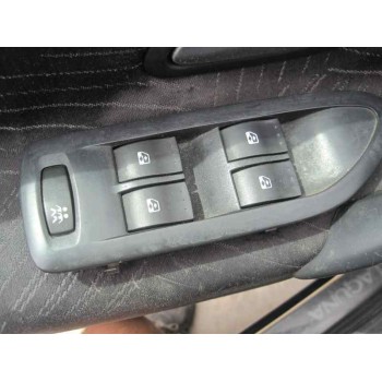 renault laguna ii (bg0) del año 2003