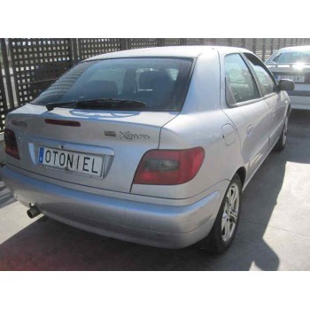 citroën xsara berlina del año 2000