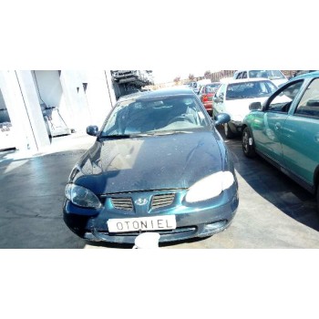 hyundai lantra berlina (rd) del año 2000