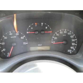 fiat punto berlina (188) del año 2000