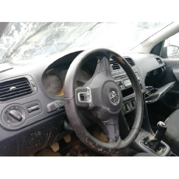 volkswagen polo (6r1) del año 2011