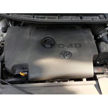 toyota auris (_e15_) del año 2011