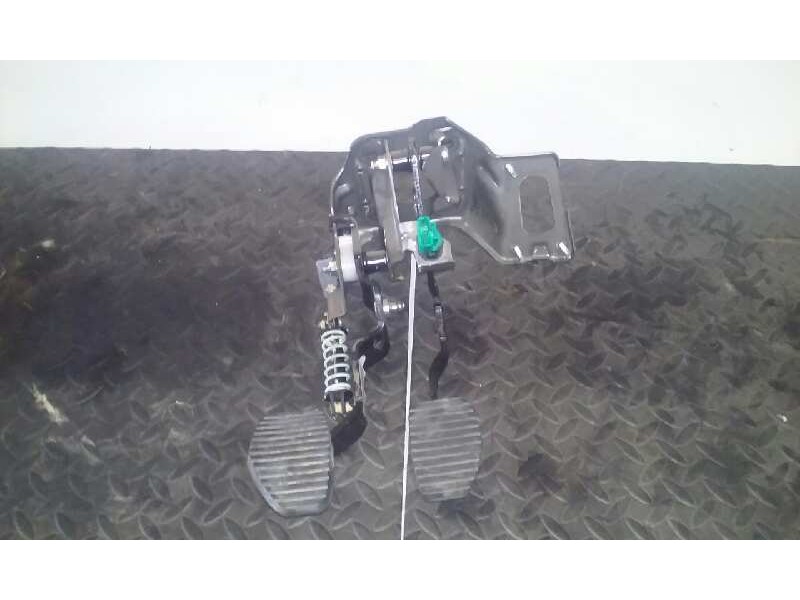 Recambio de pedal freno para citroën berlingo station wagon attraction referencia OEM IAM 4501AA  