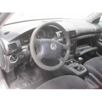 volkswagen passat berlina (3b2) del año 2000