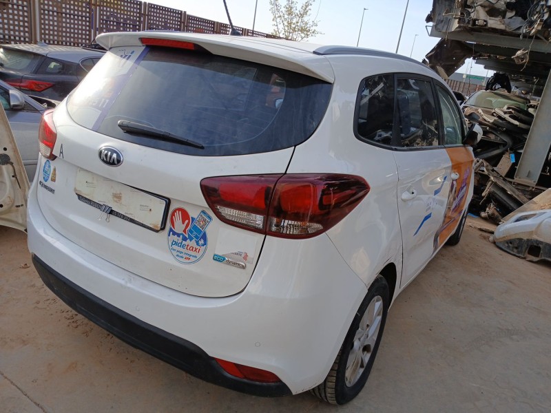KIA CARENS IV