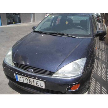 ford focus berlina (cak) del año 2000