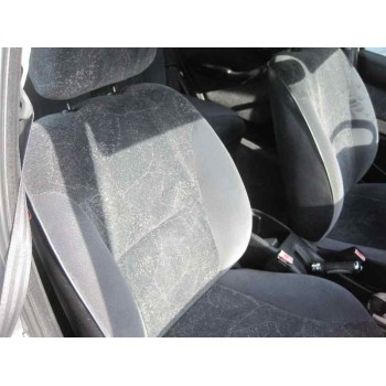 citroën xsara berlina del año 2000