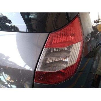 renault grand scenic del año 2004