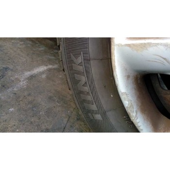 hyundai lantra berlina (rd) del año 2000