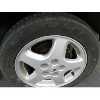 nissan almera tino (v10m) del año 2002