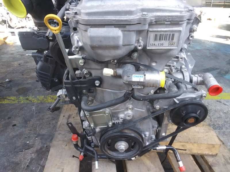 Recambio de motor casco para lexus is 300h referencia OEM IAM   