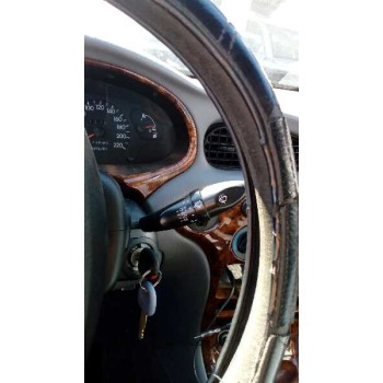 hyundai lantra berlina (rd) del año 2000