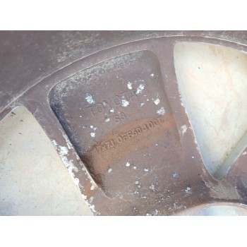 Recambio de llanta para toyota auris sport referencia OEM IAM HL42813  