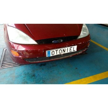 ford focus berlina (cak) del año 2000