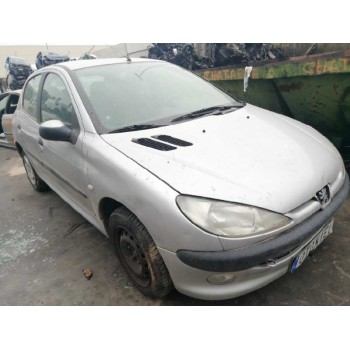 peugeot 206 berlina del año 1999
