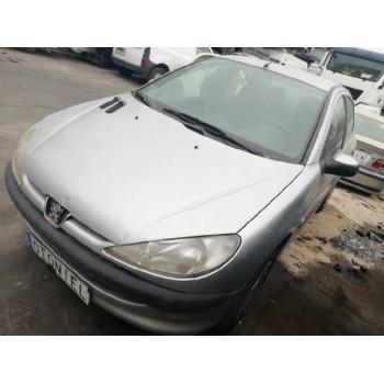 peugeot 206 berlina del año 1999