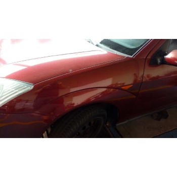 ford focus berlina (cak) del año 2000