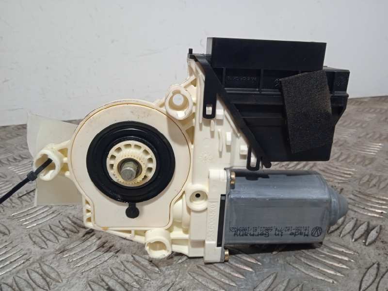 Recambio de motor elevalunas delantero derecho para seat ibiza (6l1) 1.4 16v referencia OEM IAM 101386102774 101386102 