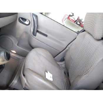 renault grand scenic del año 2004