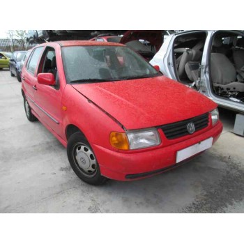 VOLKSWAGEN POLO BERLINA (6N1)