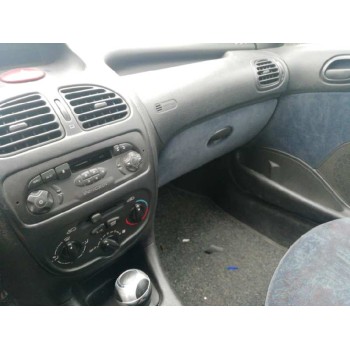 peugeot 206 berlina del año 1999