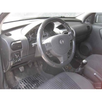 opel corsa c del año 2003