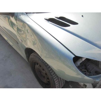 peugeot 206 berlina del año 2001