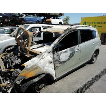 toyota corolla verso (r1) del año 2004