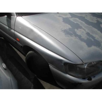 ford escort berlina del año 1998