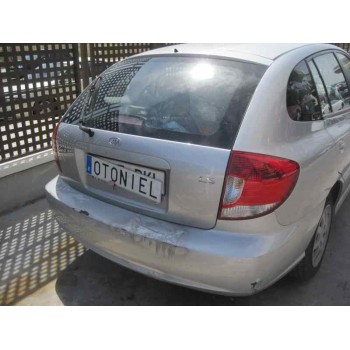 kia rio del año 2005