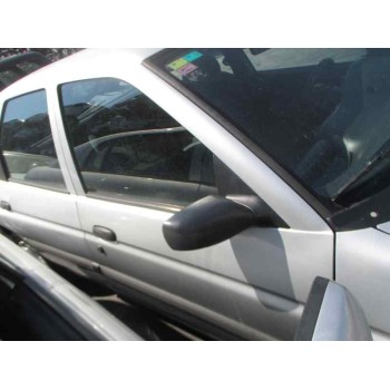 ford escort berlina del año 1998