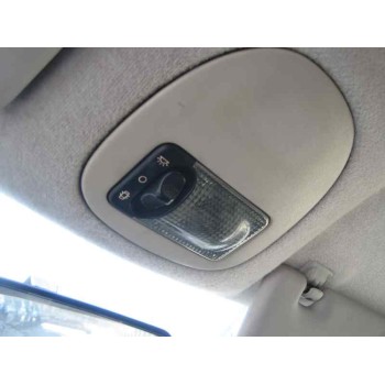 peugeot 206 berlina del año 2001