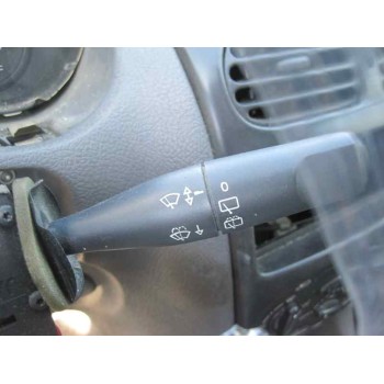 peugeot 206 berlina del año 2001