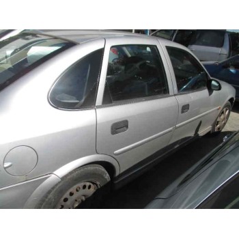 opel vectra b berlina del año 1999