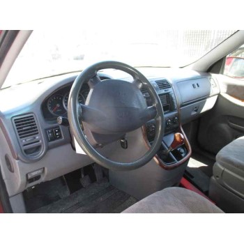 kia carnival ii del año 2003