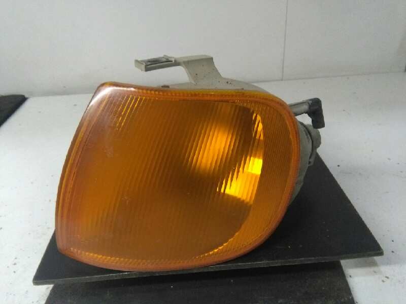 Recambio de piloto delantero izquierdo para volkswagen polo berlina (6n1) confort referencia OEM IAM   AMBAR