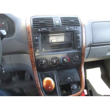 kia carnival ii del año 2003