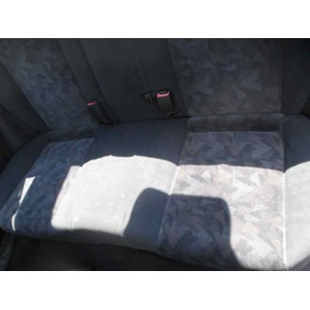 ford escort berlina del año 1998